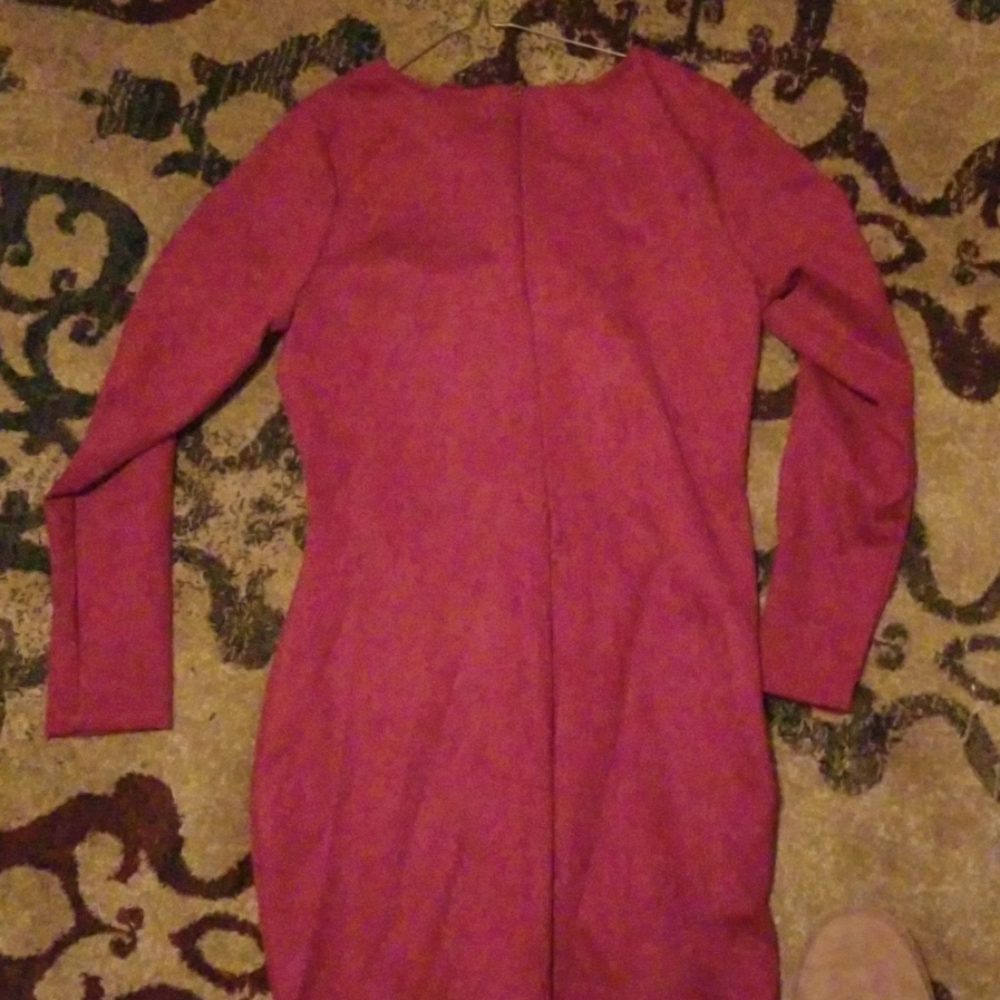 Dress - Picture 2 of 2